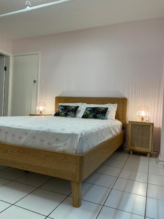 The Espy Hostel Cairns Bagian luar foto